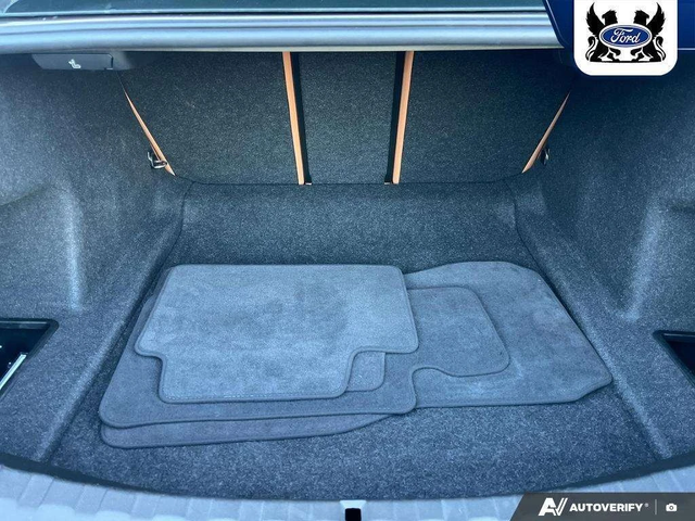 BMW 330 * xDrive * CARFAX * ЦЕНА ДО БГ - автомобили, коли, обяви за нови и употребявани 15