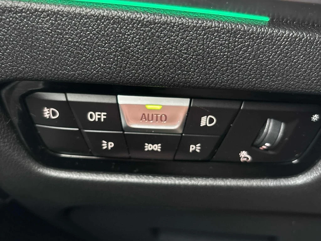 BMW 330 * 330i xDrive * CARFAX * ЦЕНА ДО БГ - автомобили, коли, обяви за нови и употребявани 10