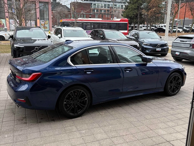 BMW 330 * 330i xDrive * CARFAX * ЦЕНА ДО БГ - автомобили, коли, обяви за нови и употребявани 2