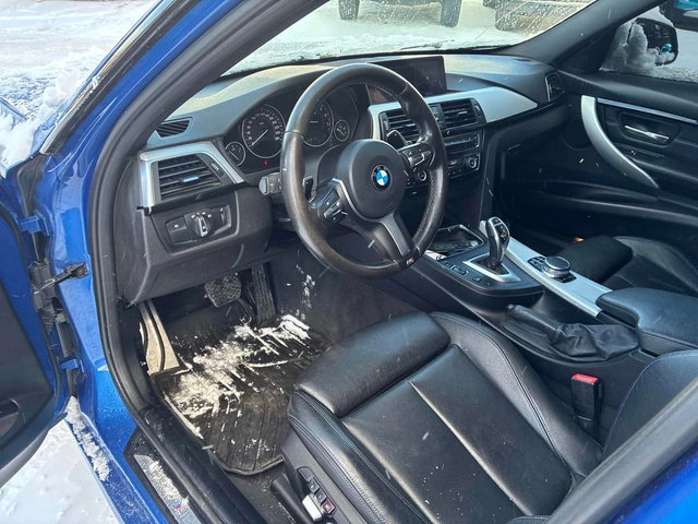 BMW 330 * 330i xDrive * CARFAX * ЦЕНА ДО БГ - автомобили, коли, обяви за нови и употребявани 6
