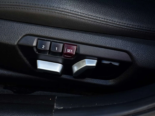 BMW 330 * xDrive SA * CARFAX * ЦЕНА ДО БГ - автомобили, коли, обяви за нови и употребявани 10