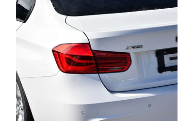 BMW 330 * xDrive SA * CARFAX * ЦЕНА ДО БГ - автомобили, коли, обяви за нови и употребявани 8