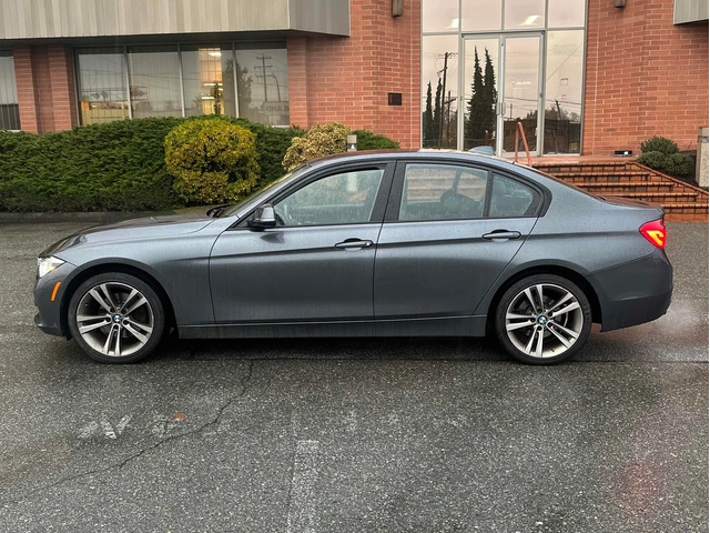 BMW 330 * 330I XDRIVE * CARFAX * ЦЕНА ДО БГ - автомобили, коли, обяви за нови и употребявани 2