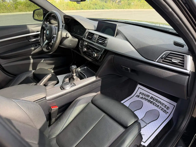 BMW 330 340i xDrive Sedan|PURE TURBOS|CLEAN CARFAX|M PERFORMANCE| 6 SPEED All Wheel Drive - автомобили, коли, обяви за нови и употребявани 15