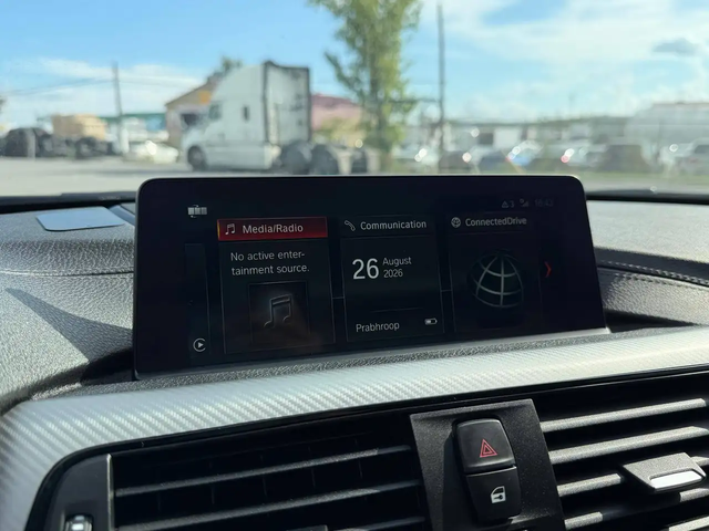 BMW 330 340i xDrive Sedan|PURE TURBOS|CLEAN CARFAX|M PERFORMANCE| 6 SPEED All Wheel Drive - автомобили, коли, обяви за нови и употребявани 18