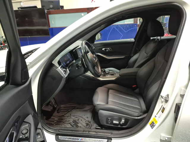 BMW 330 E 2.0 XDRIVE - автомобили, коли, обяви за нови и употребявани 4