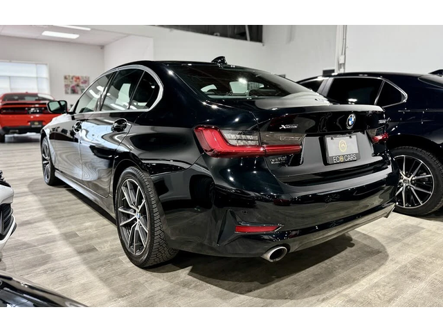 BMW 330 xDrive - автомобили, коли, обяви за нови и употребявани 1