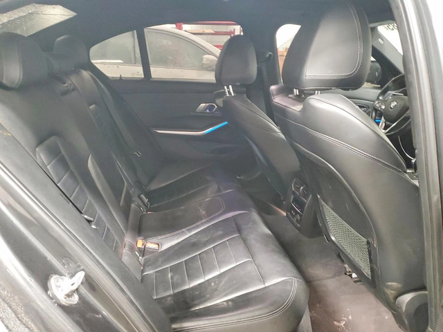 BMW 330 - автомобили, коли, обяви за нови и употребявани 10