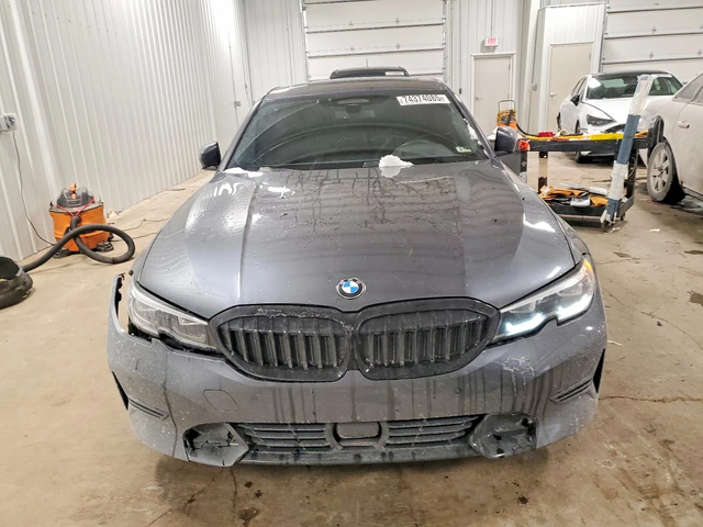 BMW 330 - автомобили, коли, обяви за нови и употребявани 1