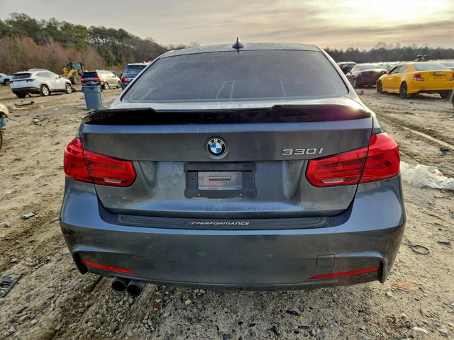 BMW 330 - автомобили, коли, обяви за нови и употребявани 4