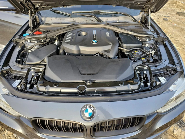 BMW 330 - автомобили, коли, обяви за нови и употребявани 6