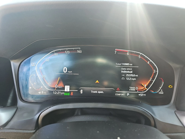 BMW 330 i xDrive - автомобили, коли, обяви за нови и употребявани 12