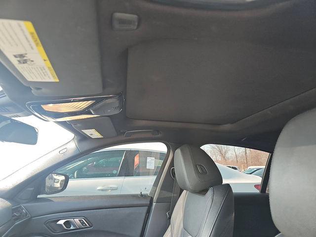 BMW 330 i xDrive - автомобили, коли, обяви за нови и употребявани 14