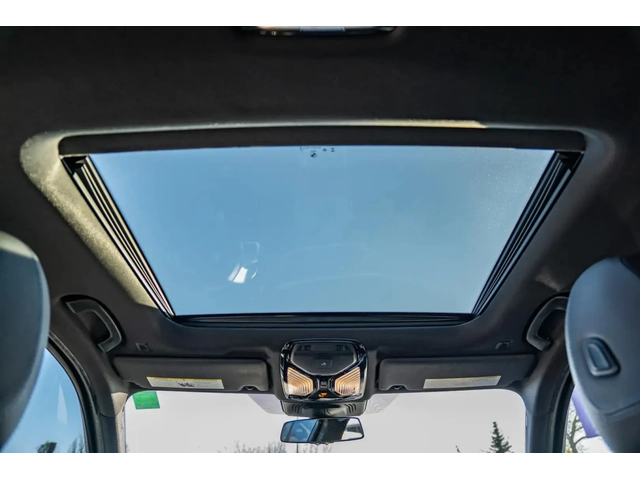 BMW 330 xDrive* M-pack* LASER* Distr* Harman/Kardon* 360* - автомобили, коли, обяви за нови и употребявани 12