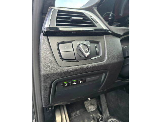 BMW 330 M-pack* Xdrive* Harman kardon* 360view* Дигитал* - автомобили, коли, обяви за нови и употребявани 12