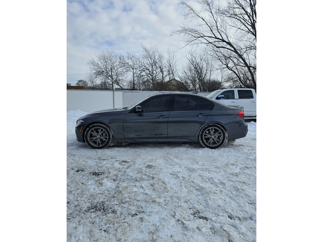 BMW 330 M-pack* Xdrive* Harman kardon* 360view* Дигитал* - автомобили, коли, обяви за нови и употребявани 1