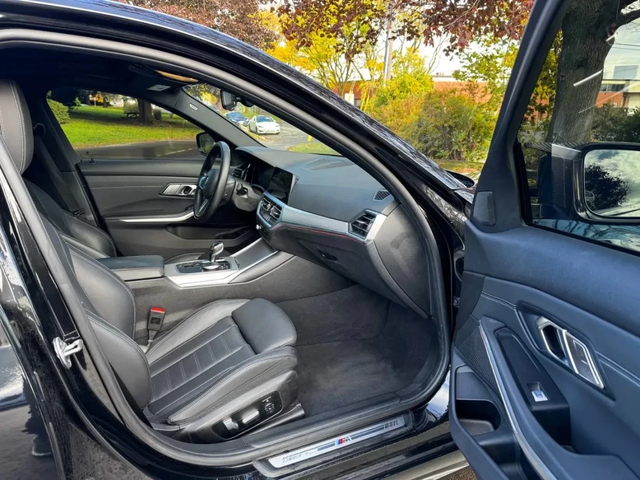 BMW 330 M-pkg* Xdrive* Apple CarPlay* Brake assist* Keyles - автомобили, коли, обяви за нови и употребявани 10