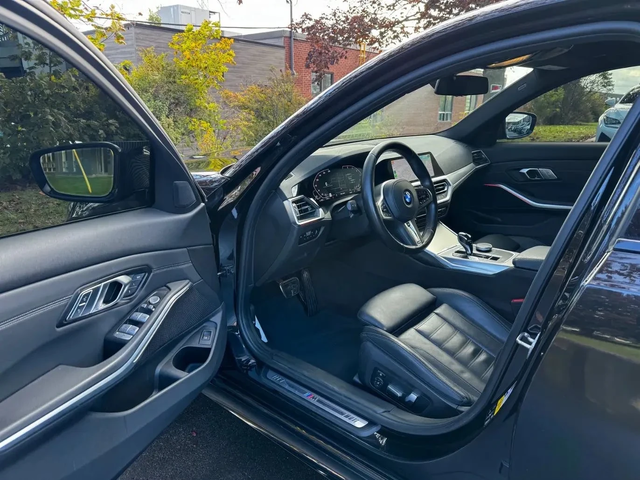 BMW 330 M-pkg* Xdrive* Apple CarPlay* Brake assist* Keyles - автомобили, коли, обяви за нови и употребявани 7