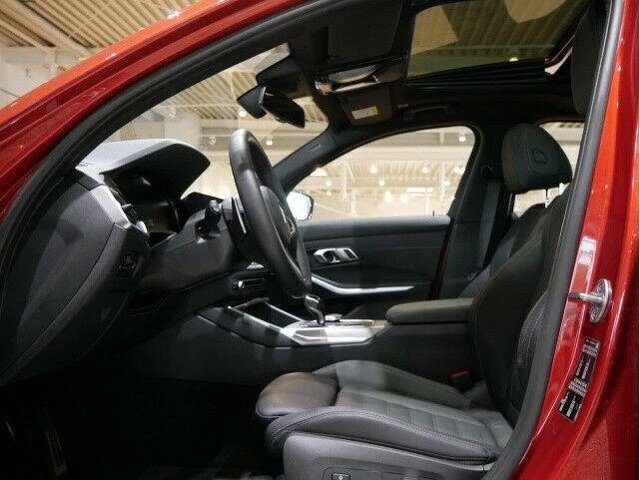 BMW 330 330d M Sport - автомобили, коли, обяви за нови и употребявани 5