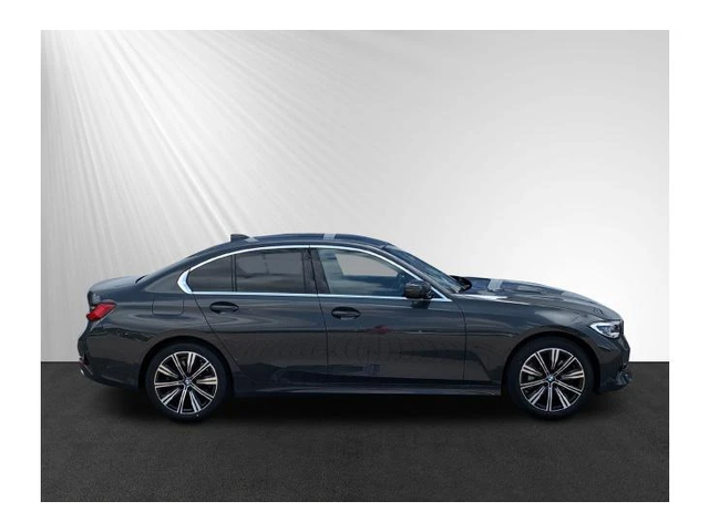 BMW 330 330e - автомобили, коли, обяви за нови и употребявани 1