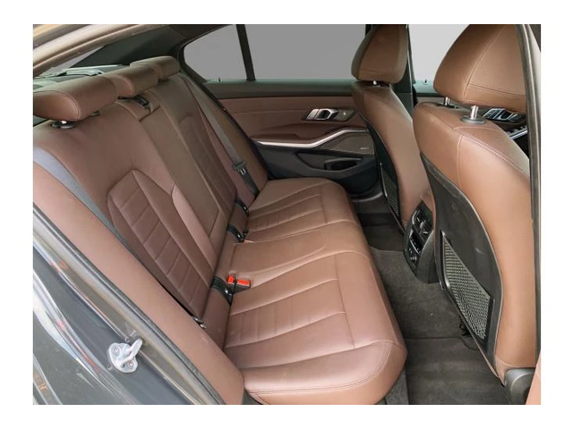 BMW 330 330e - автомобили, коли, обяви за нови и употребявани 6