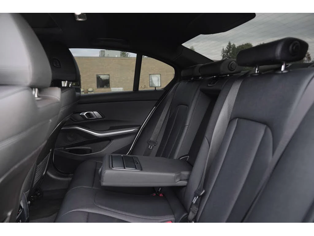 BMW 330 2021* БЕЗ АНАЛОГ - автомобили, коли, обяви за нови и употребявани 15