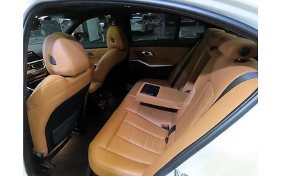 BMW 330 M-PACK* DISTRONIC* LASER* HARMAN KARDON* HEAD-UP* - автомобили, коли, обяви за нови и употребявани 15