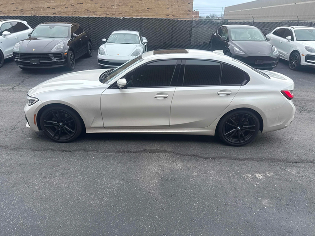 BMW 330 MPACK* XDRIVE* VALVETRONIC* AMBIENT* HEADUP* - автомобили, коли, обяви за нови и употребявани 4