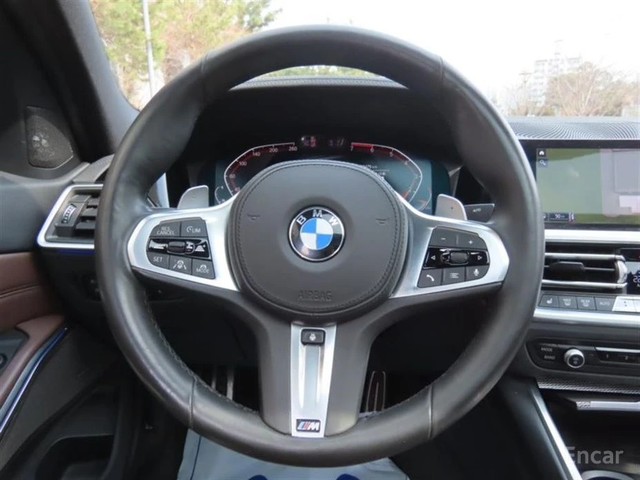 BMW 330 * xDrive* M-Sport* КОЖА* ПОДГРЕВ* ШИБИДАХ* - автомобили, коли, обяви за нови и употребявани 12