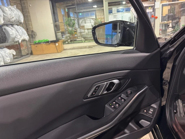 BMW 330 e* CARPLAY* МЪРТВА ТОЧКА* СЛЕДЕНЕ НА ЛЕНТИ* КАМЕРА - автомобили, коли, обяви за нови и употребявани 11