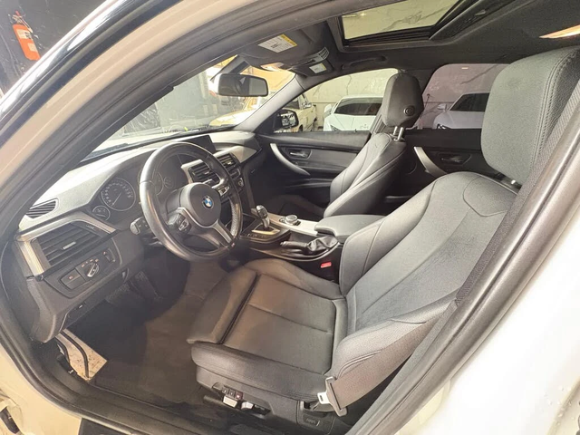 BMW 330 * xDrive * * HeadUp* AвтоКредит* (ЦЕНА ДО БГ) - автомобили, коли, обяви за нови и употребявани 9