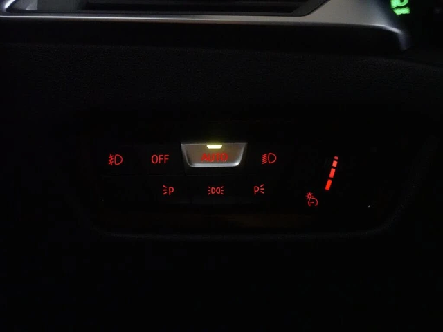 BMW 330 i * M-Package* HeadUp * АвтоКредит * (ЦЕНА ДО БГ) - автомобили, коли, обяви за нови и употребявани 14