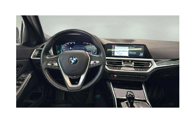 BMW 330 * xDrive * * HeadUp* AвтоКредит* (ЦЕНА ДО БГ) - автомобили, коли, обяви за нови и употребявани 8