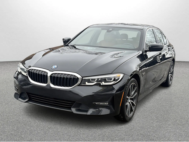 BMW 330 e * xdrive* * HeadUp* AвтоКредит* (ЦЕНА ДО БГ) - автомобили, коли, обяви за нови и употребявани 0