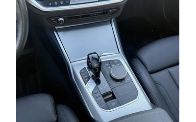 BMW 330 e * xdrive* * HeadUp* AвтоКредит* (ЦЕНА ДО БГ) - автомобили, коли, обяви за нови и употребявани 13