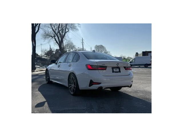 BMW 330 e * xdrive* * HeadUp* AвтоКредит* (ЦЕНА ДО БГ) - автомобили, коли, обяви за нови и употребявани 3