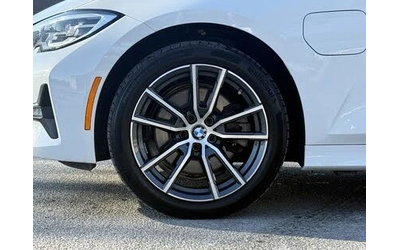 BMW 330 e * xdrive* * HeadUp* AвтоКредит* (ЦЕНА ДО БГ) - автомобили, коли, обяви за нови и употребявани 7