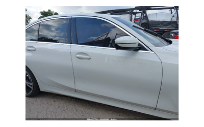 BMW 330 DIGITAL* Hi-Fi* CARPLAY* CAMERA* - автомобили, коли, обяви за нови и употребявани 6