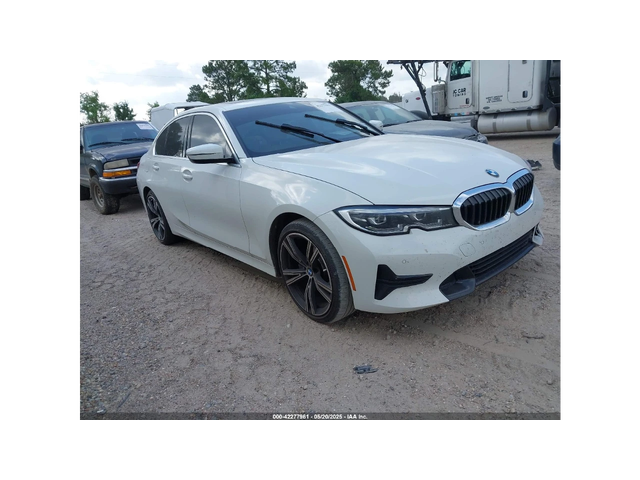 BMW 330 DIGITAL* Hi-Fi* CARPLAY* CAMERA* - автомобили, коли, обяви за нови и употребявани 7
