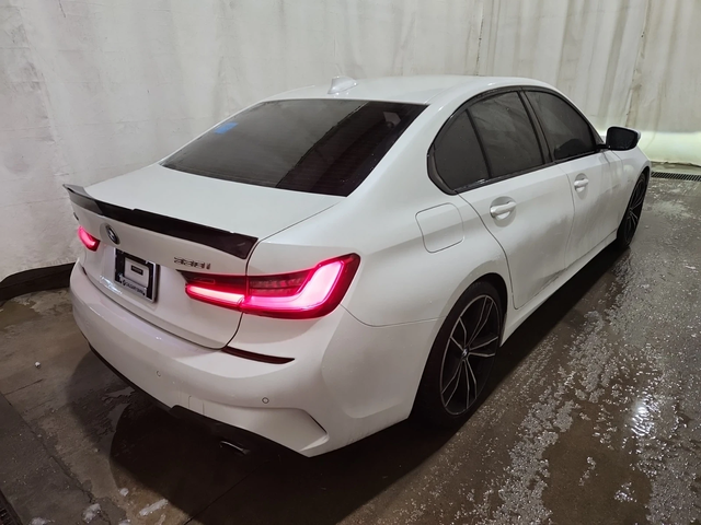 BMW 330 X-Drive* M-Pack* Digital - автомобили, коли, обяви за нови и употребявани 3