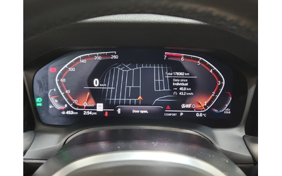 BMW 330 X-Drive* M-Pack* Digital - автомобили, коли, обяви за нови и употребявани 8