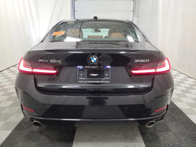 BMW 330 xDrive * Без инциденти * CARFAX * От BMW * - автомобили, коли, обяви за нови и употребявани 3