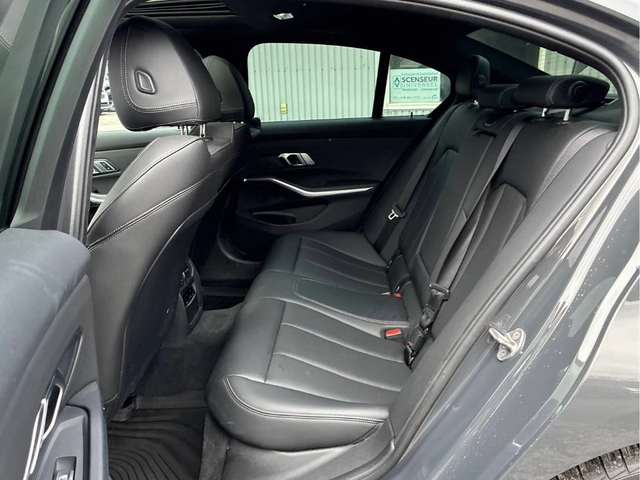 BMW 330 e * CARFAX * М ПАКЕТ * ЦЕНА ДО БЪЛГАРИЯ - автомобили, коли, обяви за нови и употребявани 11