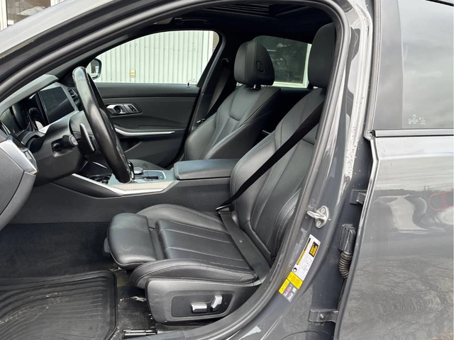 BMW 330 e * CARFAX * М ПАКЕТ * ЦЕНА ДО БЪЛГАРИЯ - автомобили, коли, обяви за нови и употребявани 6