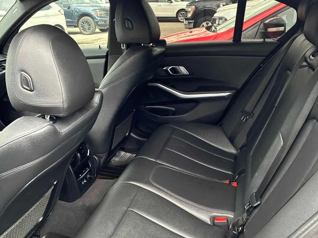 BMW 330 * xDrive * КАМЕРА * ШИБИДАХ * ПОДГРЕВ * ПАМЕТ - автомобили, коли, обяви за нови и употребявани 11