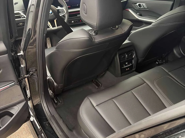 BMW 330 * xDrive * 360 * ПОДГРЕВ * ПАМЕТ * CARPLAY - автомобили, коли, обяви за нови и употребявани 11