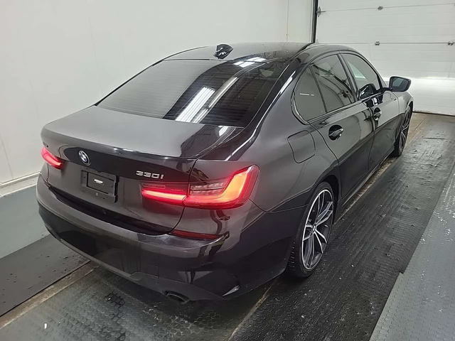 BMW 330 М ПАКЕТ/xDrive/CARFAX/2 Ключа/ШИБЕДАХ/Подгрев - автомобили, коли, обяви за нови и употребявани 2