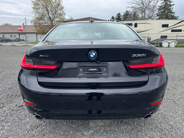 BMW 330 I xDrive * ПОДГРЕВИ* ПАНОРАМА* - автомобили, коли, обяви за нови и употребявани 3