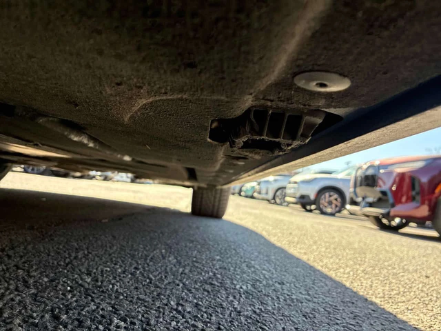 BMW 330 xDrive / CAMERA / ПОДГРЕВИ / КЛИП НА МОТОРА - автомобили, коли, обяви за нови и употребявани 15