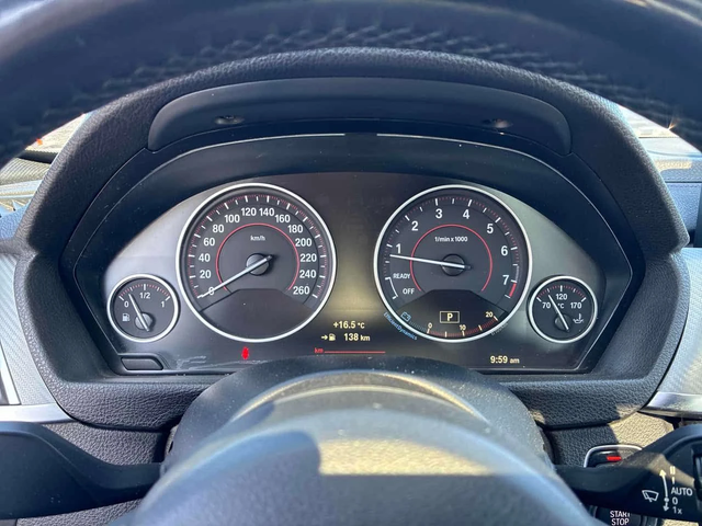 BMW 330 xDrive / CAMERA / ПОДГРЕВИ / КЛИП НА МОТОРА - автомобили, коли, обяви за нови и употребявани 7